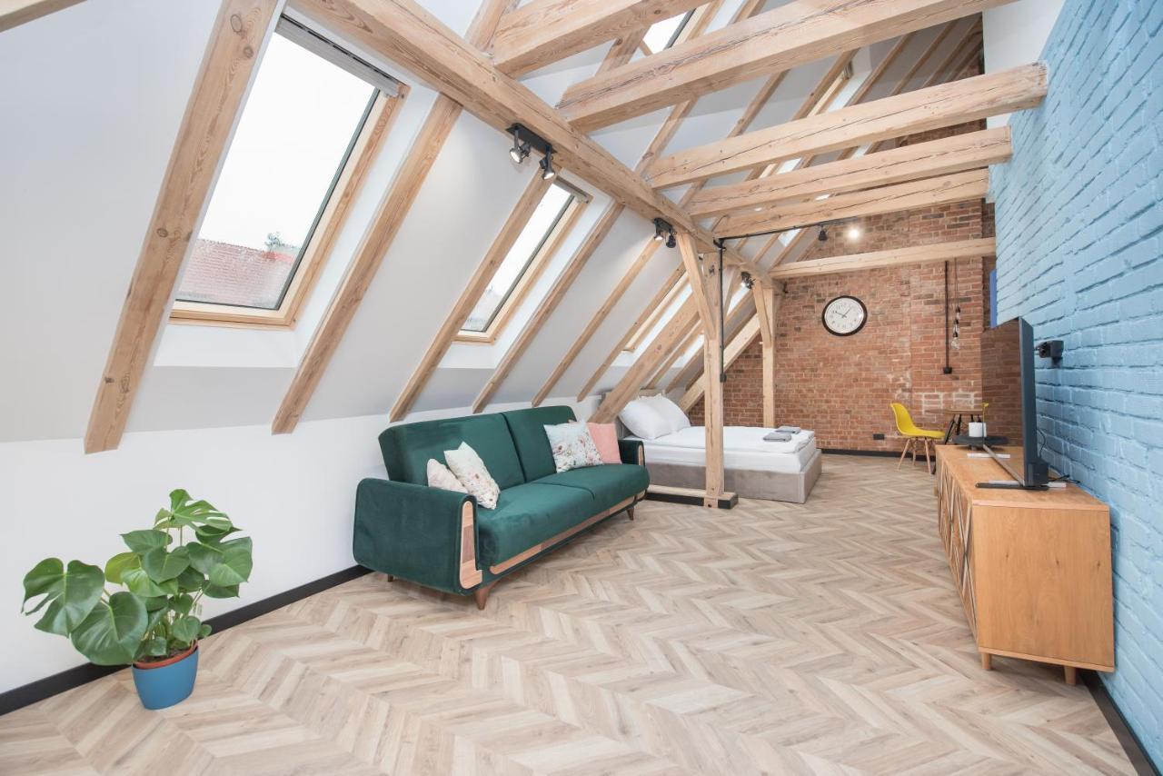 Wincentego Styczynskiego Apartment